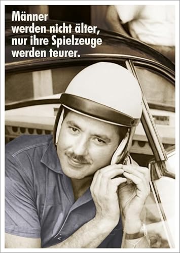 Lustige Postkarte für Männer - Vintage Auto & Helm Design mit Spruch 'Männer werden nicht älter, nur ihre Spielzeuge werden teurer' - Witziges Geschenk für Geburtstag, Vatertag von Gutsch Verlag