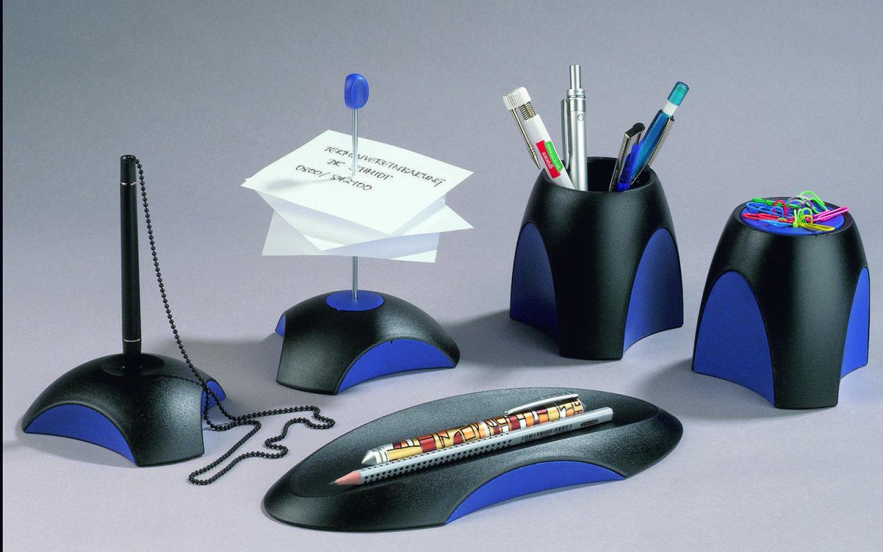 HAN Delta Stiftehalter 6,5 x 4,9 x 8,8 cm schwarz/blau HAN Delta Stiftehalter 6,5 x 4,9 x 8,8 cm schwarz/blau von HAN