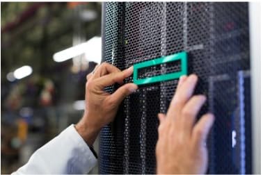 Hewlett Packard Enterprise Speicherlaufwerkkäfig für ProLiant DL560 Gen10, DL560 Gen10 Base, DL560 Gen10 Base, DL560 Gen10 Entry, DL560 Gen10 Performance Hewlett Packard Enterprise Speicherlaufwerkkäfig für ProLiant DL560 Gen10, DL560 Gen10 Base, DL560 Gen10 Base, DL560 Gen10 Entry, DL560 Gen10 Performance von HP