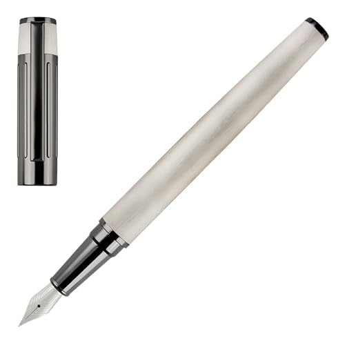 Hugo Boss Gear Ribs Füllfederhalter aus Messing und Aluminium in der Farbe Chrome, Länge: 13,8cm, Federstärke: M, HSV3062B von HUGO BOSS
