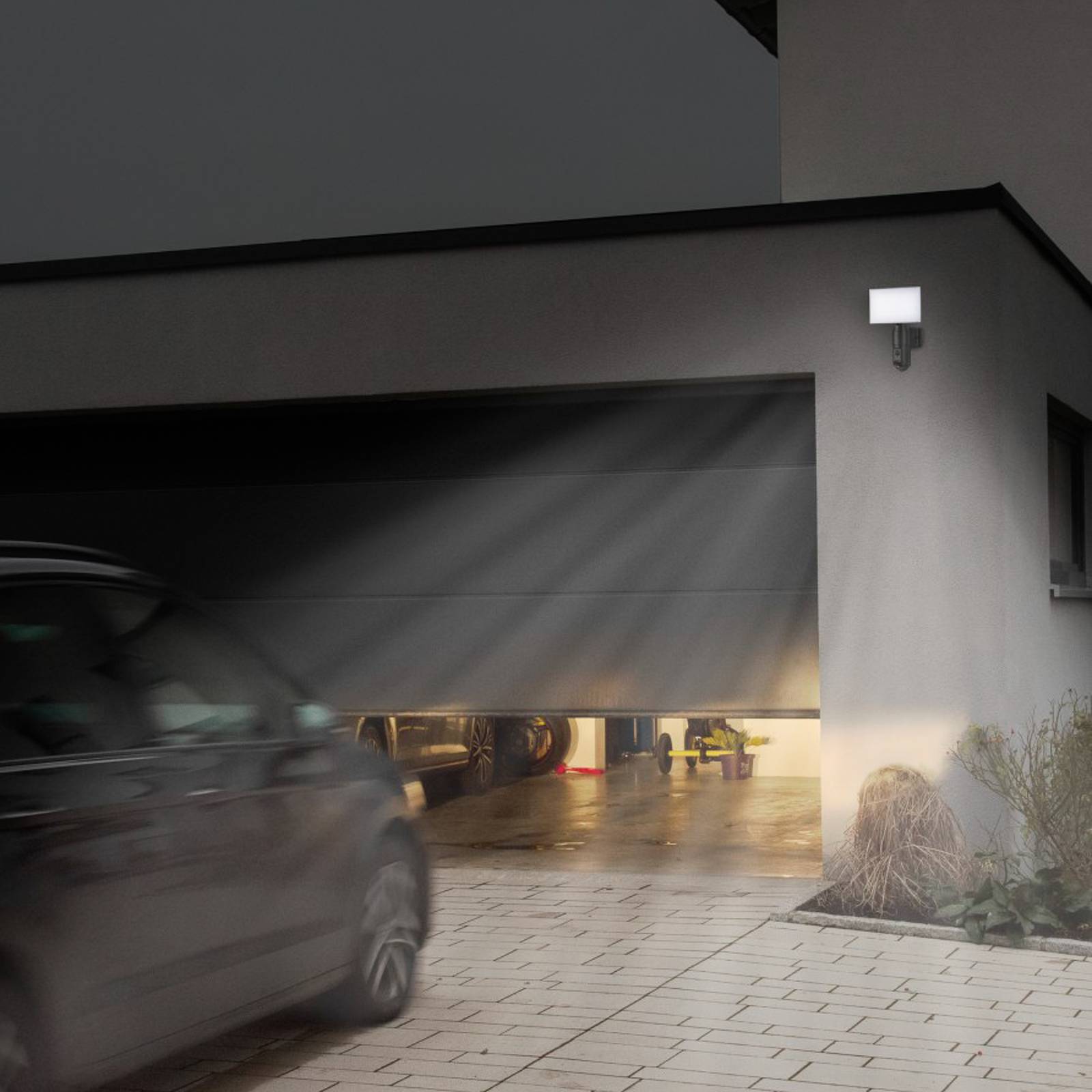 Hama WLAN LED-Flutlichtkamera Bewegungssensor IP54 Hama WLAN LED-Flutlichtkamera Bewegungssensor IP54 von Hama
