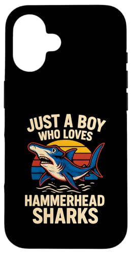 Junge, der Hammerhaie liebt, Shark, Meer, Spaß für Kinder Hülle für iPhone 16 von Hammerhead Harmony - Surf's Up Shark Apparel