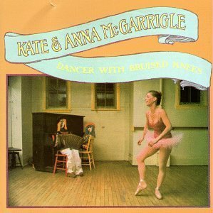 Dancer With Bruised Knees Original recording reissued Edition by Kate Mcgarrigle & Anna (1993) Audio CD von Hannibal