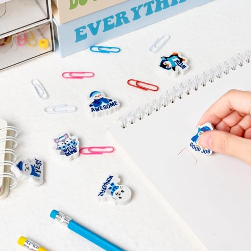Haooryx Weihnachts-Winter-Radiergummis - 60Stk Wintermotivierte Mini-Radiergummis Xmas Pinguin Schneemann Robbe Eule Polarbär Miniaturen Bleistift Radiergummi Cartoon Tiere Lehrer Belohnung Haooryx Weihnachts-Winter-Radiergummis - 60Stk Wintermotivierte Mini-Radiergummis Xmas Pinguin Schneemann Robbe Eule Polarbär Miniaturen Bleistift Radiergummi Cartoon Tiere Lehrer Belohnung von Haooryx