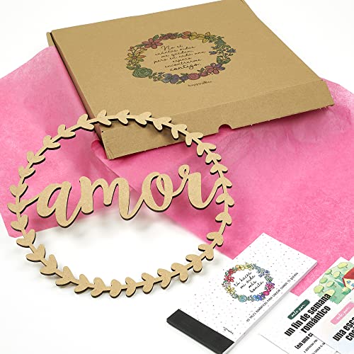 Happymots Valentin Geschenkset | 1 Romantischer Talonär + 1 Holzkrone 33 cm Ø LIEBE | Wird in einer schönen Spezialbox in Liebe | Originelle Geschenke für den Valentin von HappyMots