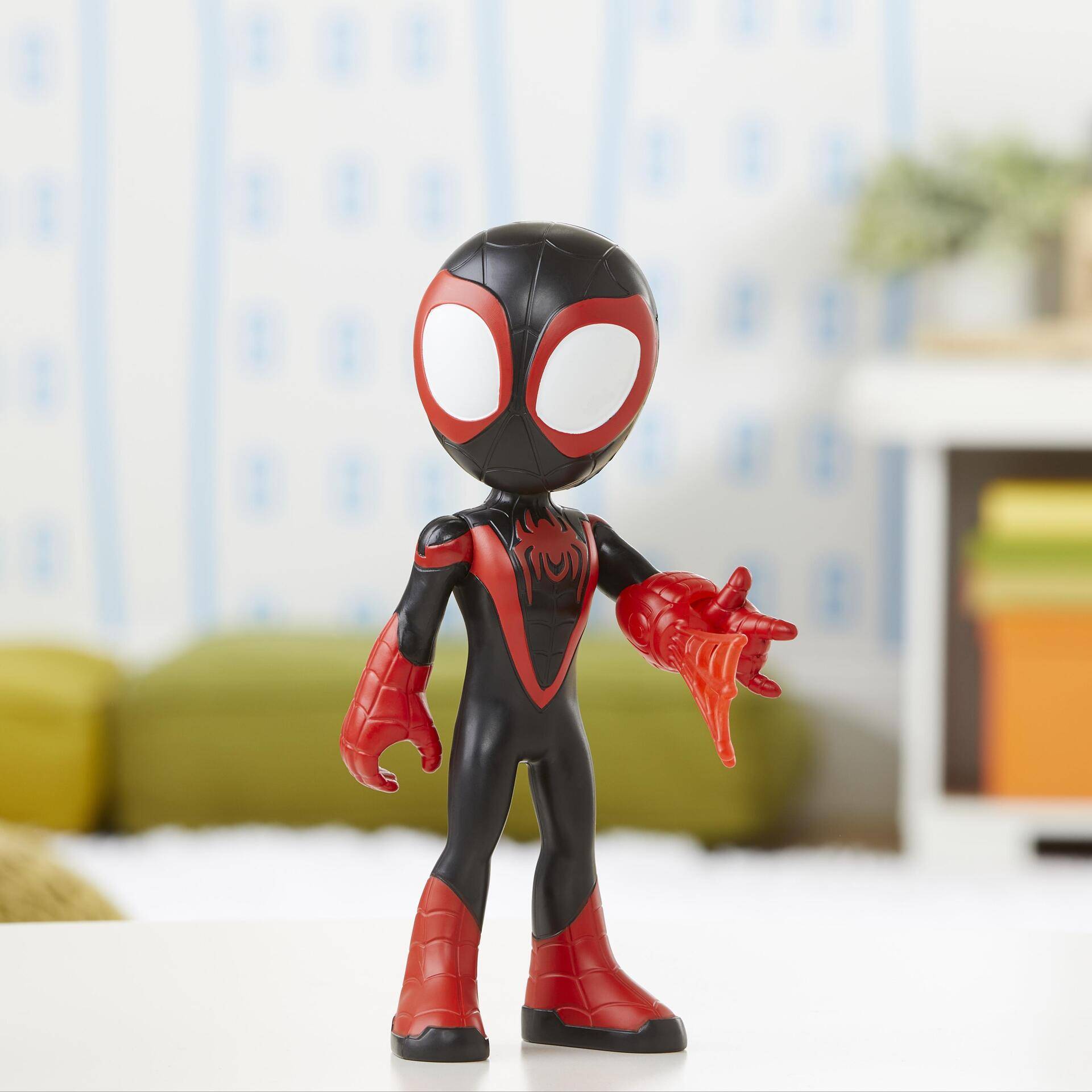 Spidey and His Amazing Friends - Supersized Action Figure - Miles Morales (F3988) (F39885L00) von Hasbro