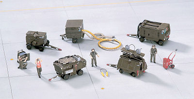 Ground Equipment Set von Hasegawa