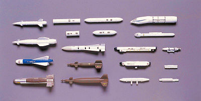 U.S. Aircraft Weapons B U.S. Aircraft Weapons B von Hasegawa