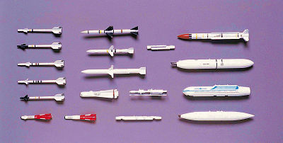 US Aircraft Weapons C US Aircraft Weapons C von Hasegawa