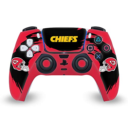 Head Case Designs Offizielle NFL Fegen Strich Kansas City Chiefs Vinyl Frontplatte Haut Gaming Aufkleber Abziehbild Abdeckung kompatibel mit Sony Playstation 5 PS5 DualSense Controller Head Case Designs Offizielle NFL Fegen Strich Kansas City Chiefs Vinyl Frontplatte Haut Gaming Aufkleber Abziehbild Abdeckung kompatibel mit Sony Playstation 5 PS5 DualSense Controller von Head Case Designs