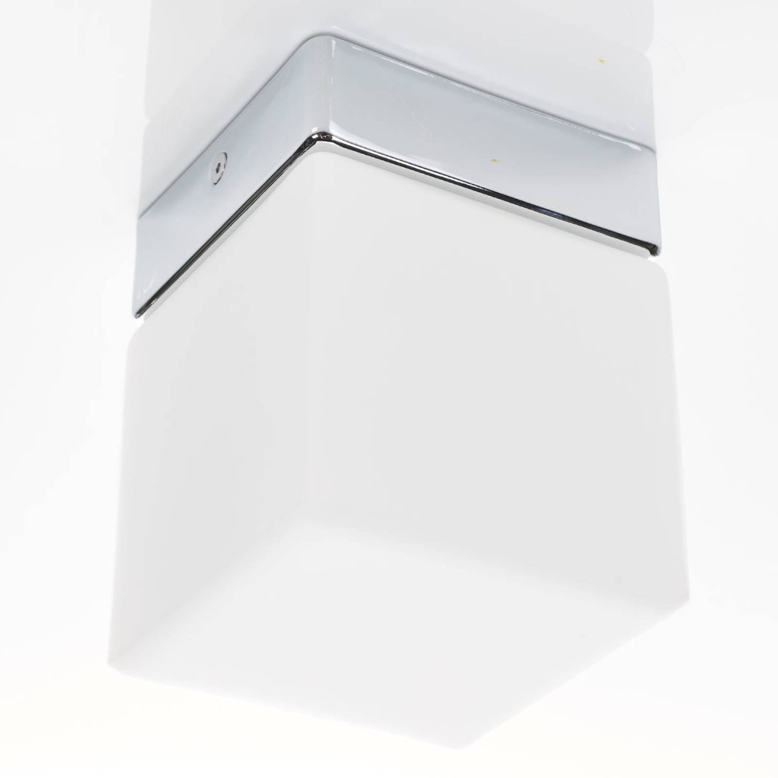 Helestra Keto LED-Deckenleuchte, Würfel, chrom Helestra Keto LED-Deckenleuchte, Würfel, chrom von Helestra