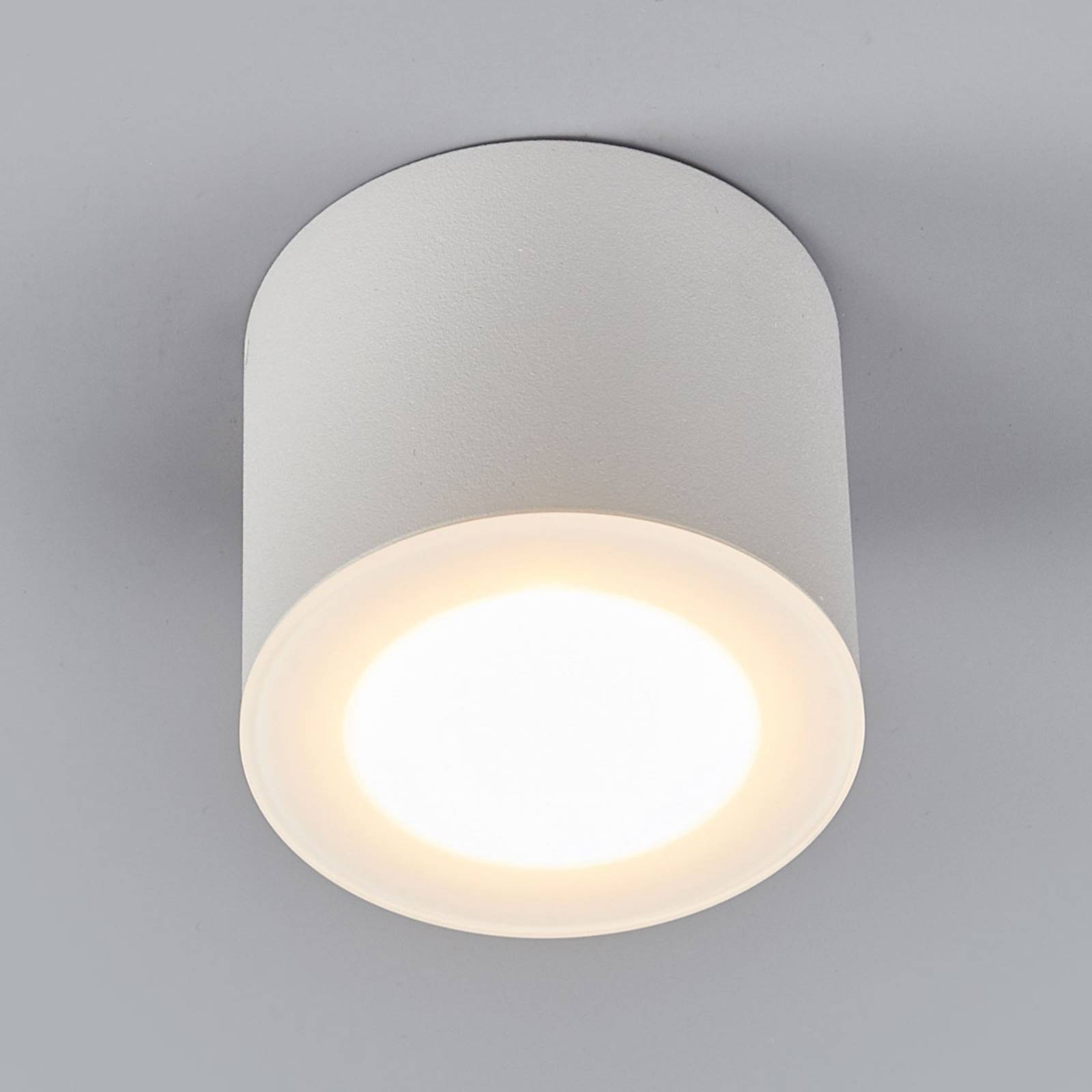 Helestra Oso LED-Deckenspot, rund, weiß matt Helestra Oso LED-Deckenspot, rund, weiß matt von Helestra