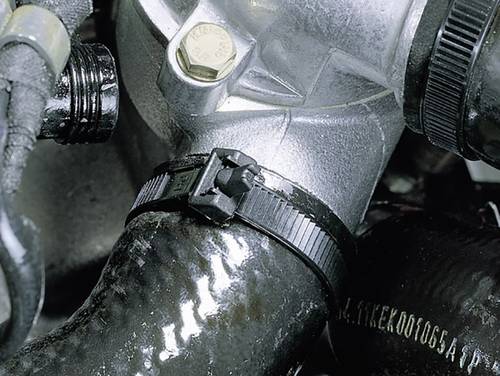 HellermannTyton 131-12520 RT250-PA12-BK Kabelbinder Schwarz UV-stabilisiert 100St. HellermannTyton 131-12520 RT250-PA12-BK Kabelbinder Schwarz UV-stabilisiert 100St. von HellermannTyton