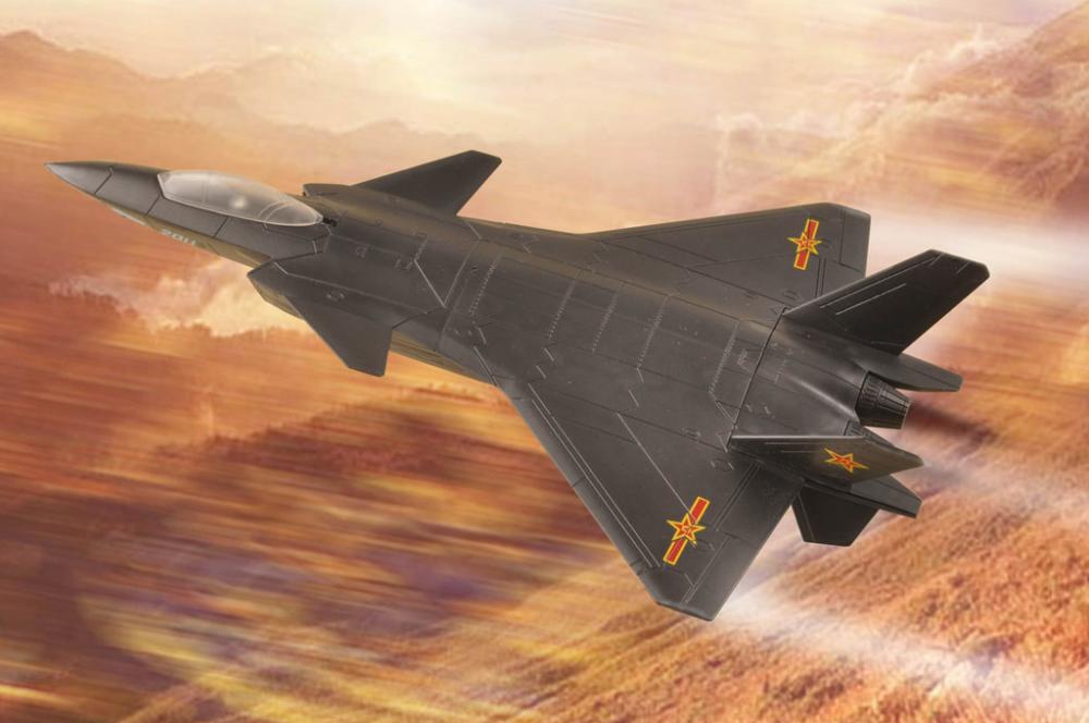 Chinese J-20 Mighty Dragon von HobbyBoss