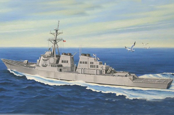 USS Arleigh Burke DDG-51 von HobbyBoss