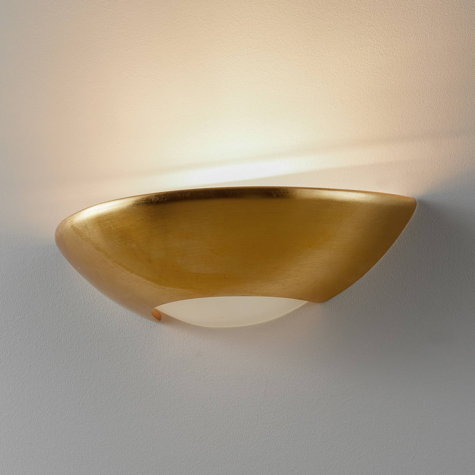 Schlichte Wandleuchte Matteo, gold Schlichte Wandleuchte Matteo, gold von Holländer