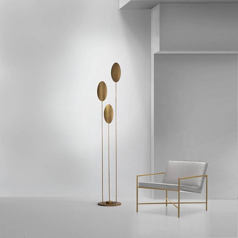 ICONE Masai LED-Stehleuchte 927 3-flammig bronze von ICONE