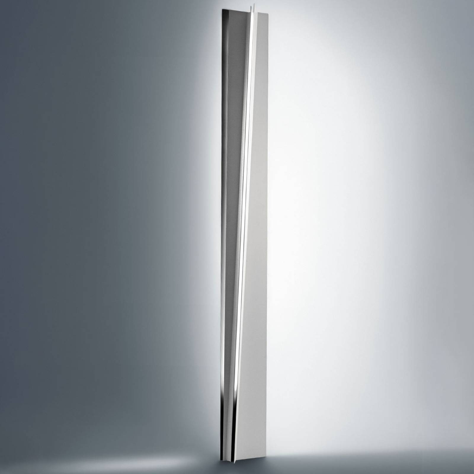 ICONE Reverse - Designer-Stehleuchte mit LED-Licht ICONE Reverse - Designer-Stehleuchte mit LED-Licht von ICONE