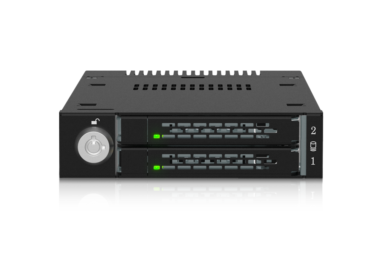 cyDock M.2 PCIe NVMe SSD Mobile Rack for external 3.5 4i 2x cyDock M.2 PCIe NVMe SSD Mobile Rack for external 3.5 4i 2x von ICY Dock