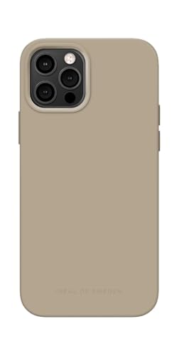 IDEAL OF SWEDEN Griffige Silikon-Handyhülle Kompatibel mit Magsafe mit Einer glatten Haptik und leichtem Gefühl - Schützende stoßfeste für iPhone 12/12 Pro (Beige) von IDEAL OF SWEDEN