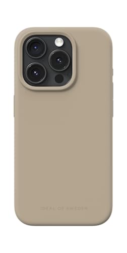 IDEAL OF SWEDEN Griffige Silikon-Handyhülle Kompatibel mit Magsafe mit Einer glatten Haptik und leichtem Gefühl - Schützende stoßfeste für iPhone 15 Pro (Beige) von IDEAL OF SWEDEN