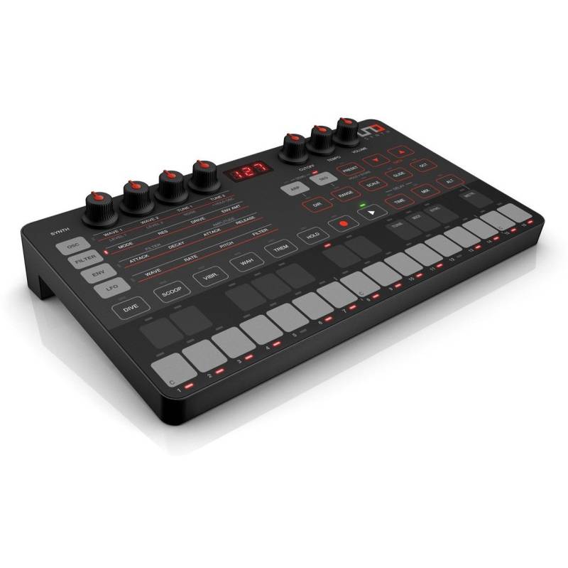 IK Multimedia UNO Synth analogue synthesizer von IK Multimedia