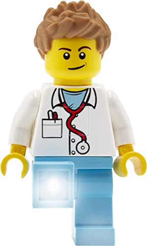 LEGO Iconic Male Doctor Flashlight - Batteriebetriebene LED-Taschenlampe (7,62 x 4,14 x 13,97 cm) - Auto-Off-Timer - Batterien im Lieferumfang enthalten von IQ