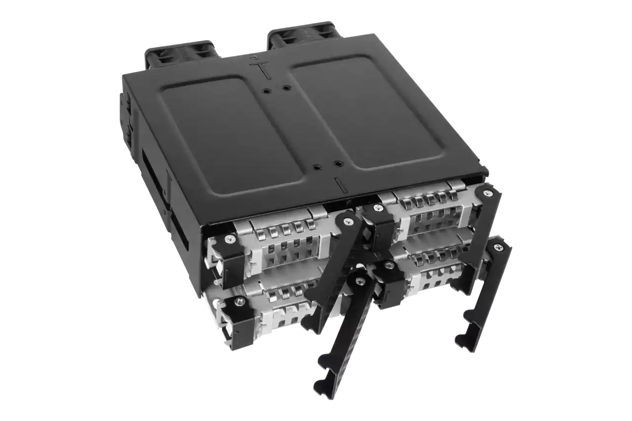 Backplane IcyDock 4x 2.5 PCIe 4.0 NVMe U.2 to 4x MiniSAS V3 (MB699VP-B V3) von Icy Box