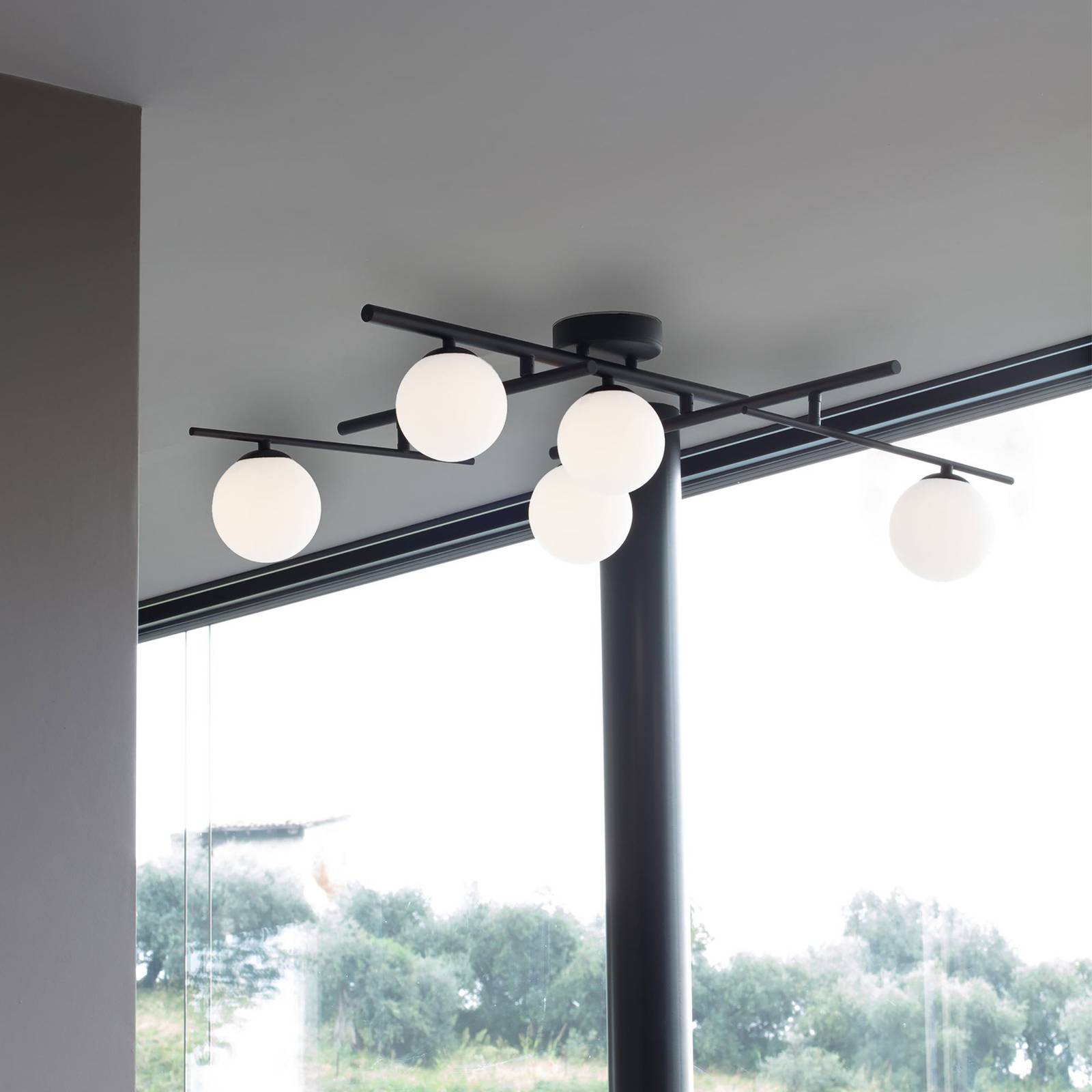 Ideal Lux Deckenleuchte Atlas schwarz, 5-flammig Metall Glas Ideal Lux Deckenleuchte Atlas schwarz, 5-flammig Metall Glas von Ideallux