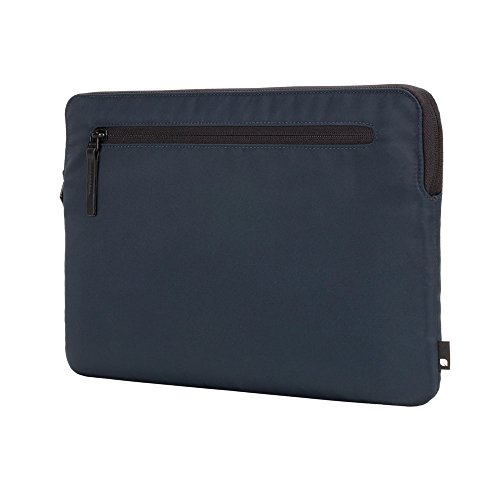 Incase Compact Sleeve Schutzhülle Apple MacBook Pro (Retina) 13" / Pro 13" (2016 - 2020) / Air 13,3" (2018 - 2020) Navy Blau [Flight Nylon I Zubehörtasche I Kunstfell-Interieur I Reißverschluss] von Incase