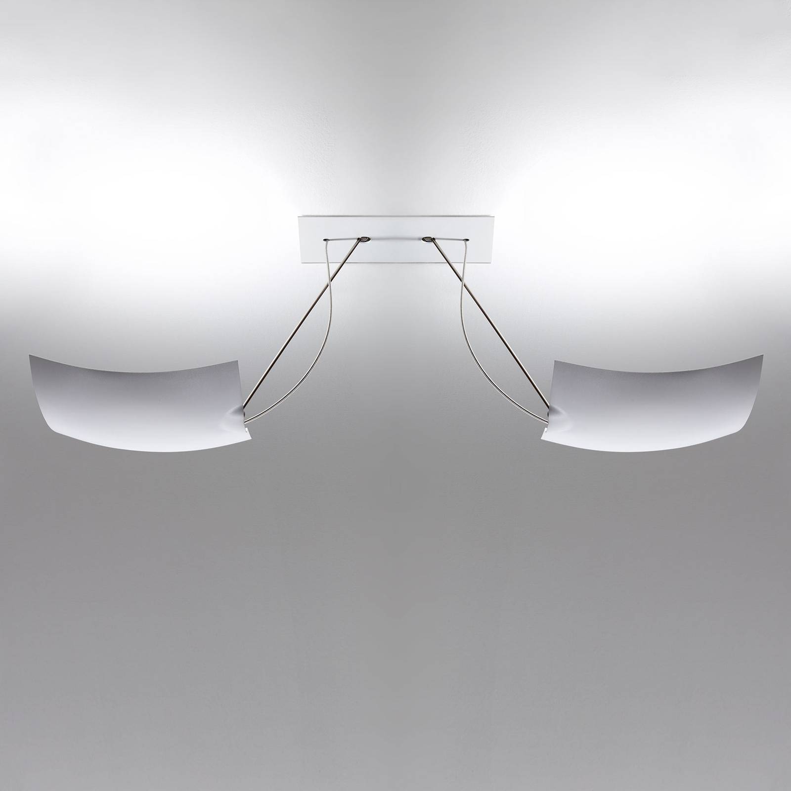 Ingo Maurer 2x18x18 LED-Deckenleuchte, 2-flammig Ingo Maurer 2x18x18 LED-Deckenleuchte, 2-flammig von Ingo Maurer