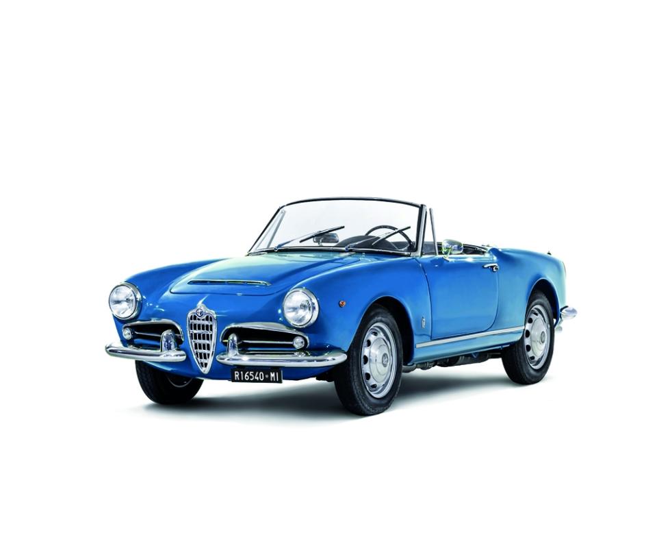 Alfa Romeo Guilia 1600 Spider Alfa Romeo Guilia 1600 Spider von Italeri
