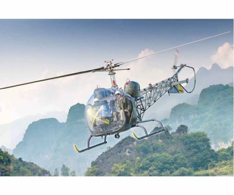 OH-13 Scout Helikopter Korea Krieg von Italeri