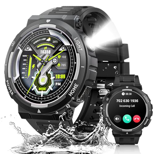 JELLOO Smartwatch Herren mit LED-Taschenlampe Bluetooth Anrufe, 3ATM Wasserdicht 1,53 Zoll Militär Smart Watch mit 101+ Sportmodi Schlafmonitor Schrittzähler, Sportuhr, Fitnessuhr für Android iOS von JELLOO
