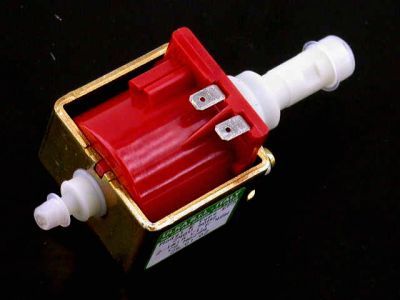 JEM Piston Pump 240V/50Hz Standardpumpe - Jem Magnum 800 /1200 /2000 JEM Piston Pump 240V/50Hz Standardpumpe - Jem Magnum 800 /1200 /2000 von JEM