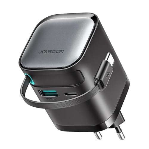 Ladegerät mit Einer Leistung von bis zu 65 W mit USB-A- und USB-C-Anschlüssen und einem integrierten USB-C-Kabel ? Schwarz Ladegerät mit Einer Leistung von bis zu 65 W mit USB-A- und USB-C-Anschlüssen und einem integrierten USB-C-Kabel ? Schwarz von JOYROOM