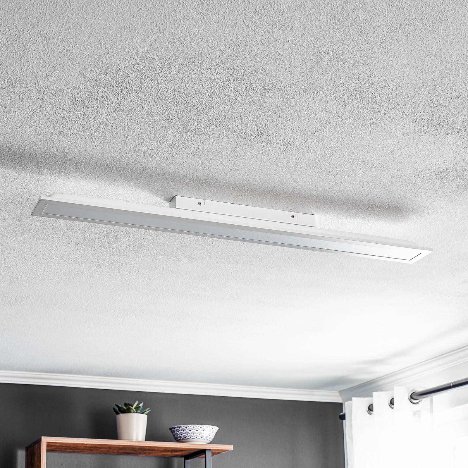 LED-Deckenlampe Fleet mit Sensor, 100x10 cm LED-Deckenlampe Fleet mit Sensor, 100x10 cm von JUST LIGHT.
