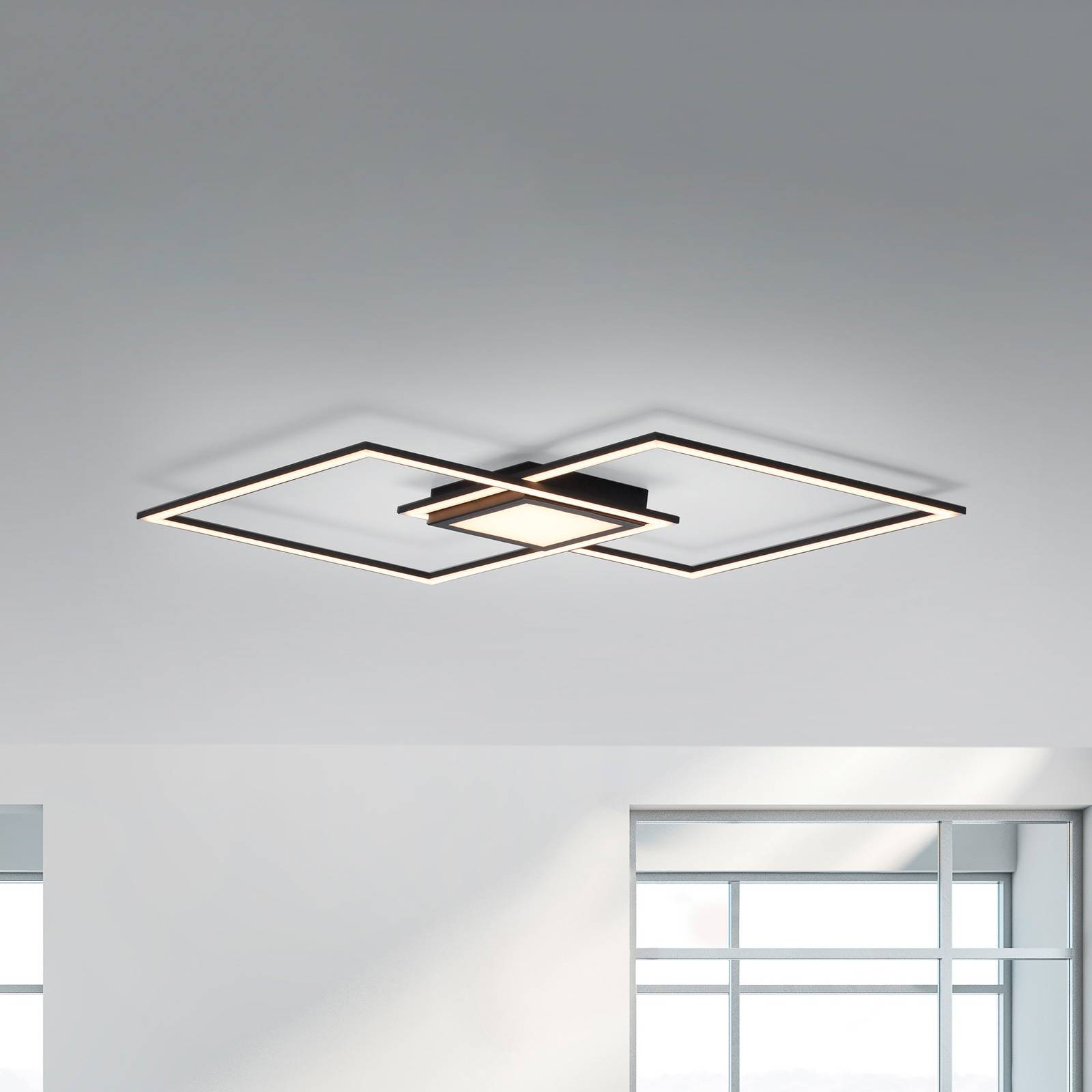 LED-Deckenleuchte Asmin, CCT, schwarz, 106x37cm LED-Deckenleuchte Asmin, CCT, schwarz, 106x37cm von JUST LIGHT.
