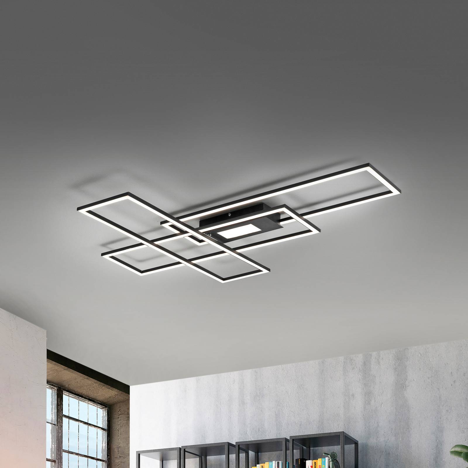 LED-Deckenleuchte Asmin, CCT, schwarz, 98,9x69,4cm LED-Deckenleuchte Asmin, CCT, schwarz, 98,9x69,4cm von JUST LIGHT.