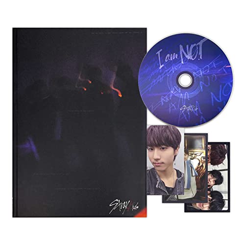 STRAY KIDS - 1st Mini Album - [I am NOT] (NOT Ver.) CD + Photobook + 3 Photocards + 2 Pin Button Badges von JYP Ent.