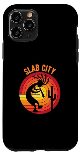 Slab City, Kalifornien, USA, Retrodesign von Kokopelli Hülle für iPhone 11 Pro Slab City, Kalifornien, USA, Retrodesign von Kokopelli Hülle für iPhone 11 Pro von Jeff Hobrath
