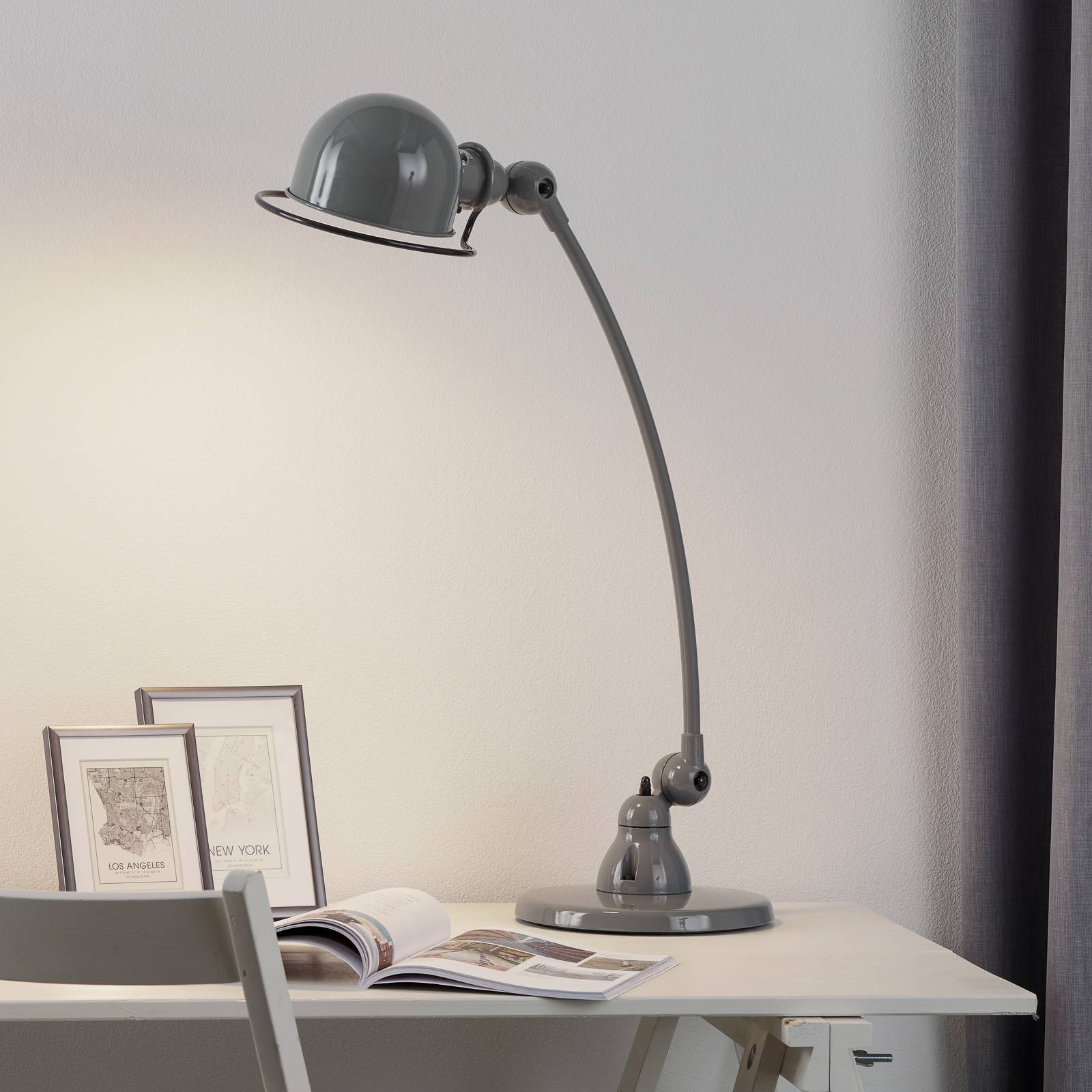 Jieldé Loft C6000 Tischleuchte, gebogen, grau Jieldé Loft C6000 Tischleuchte, gebogen, grau von Jieldé