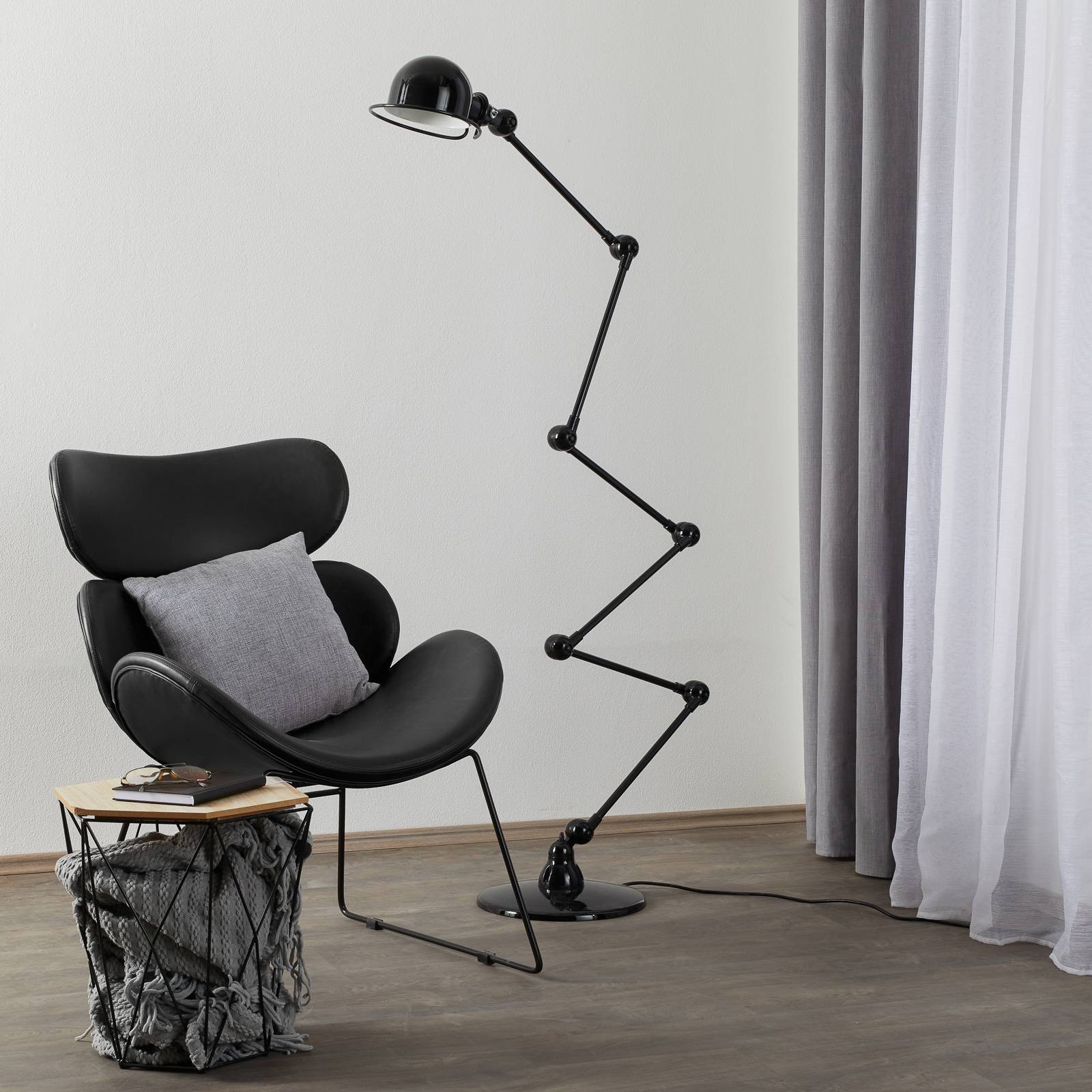 Jieldé Loft D9406 Stehleuchte 6x40cm, schwarz Jieldé Loft D9406 Stehleuchte 6x40cm, schwarz von Jieldé