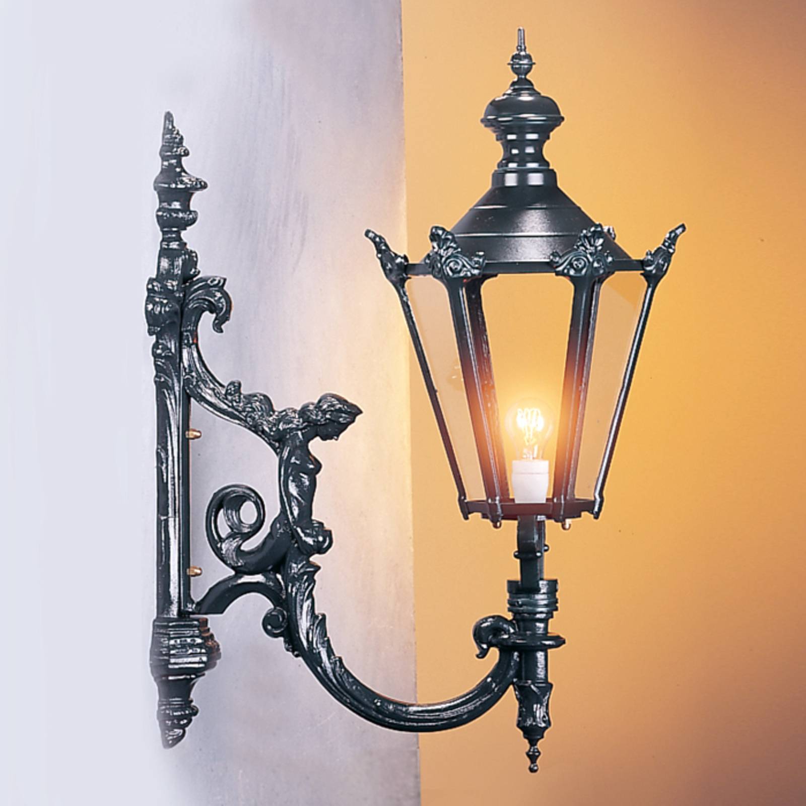Außenwandleuchte Charles, schwarz Außenwandleuchte Charles, schwarz von K.S. Verlichting