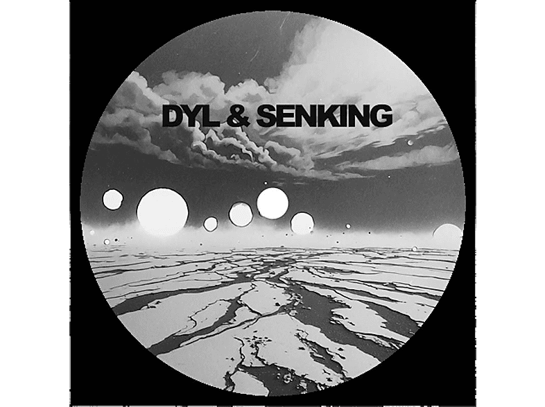 Dyl & Senking - Diving Saucer Attack (Vinyl) von KARAOKE KA
