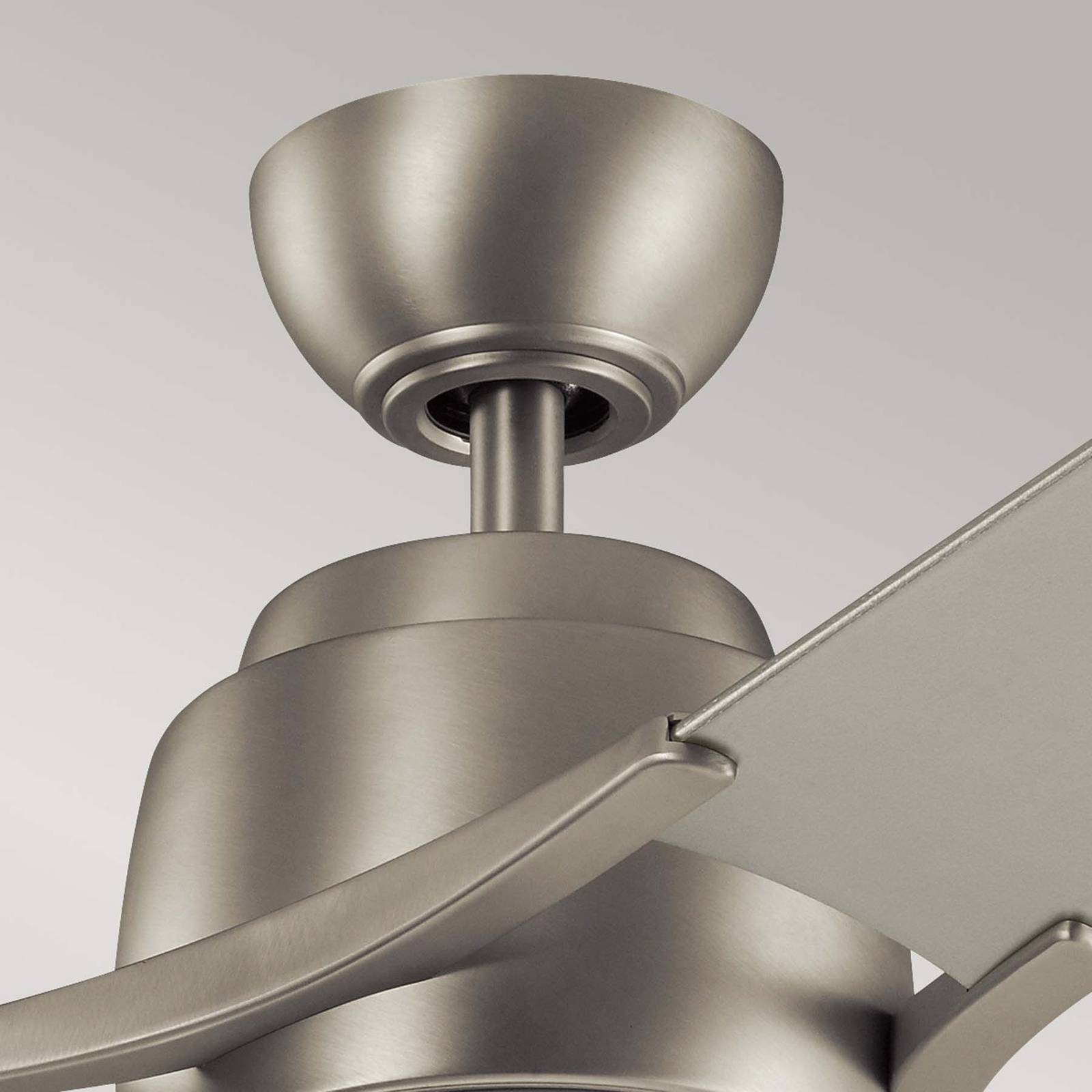 LED-Deckenventilator Zeus dreiflügelig, nickel gebürstet LED-Deckenventilator Zeus dreiflügelig, nickel gebürstet von KICHLER