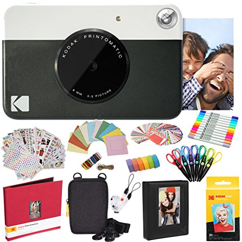 KODAK Printomatic Instant Camera (Schwarz) Komplettpaket + Zinkpapier (20 Blatt) + Luxusetui + Fotoalbum + 7 Aufklebersätze + Marker + Scheren + Randaufkleber und mehr von KODAK