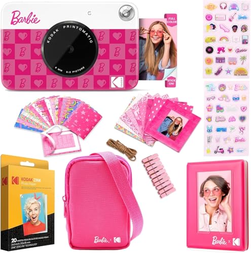 Kodak x Barbie Printomatic Sofortbildkamera – Geschenk-Bundle: Iconic Style + Barbie Kameratasche, Fotoalbum, Sticker, Hängerahmen, 50 Sticker & Zink-Papier (20 Blatt) von KODAK