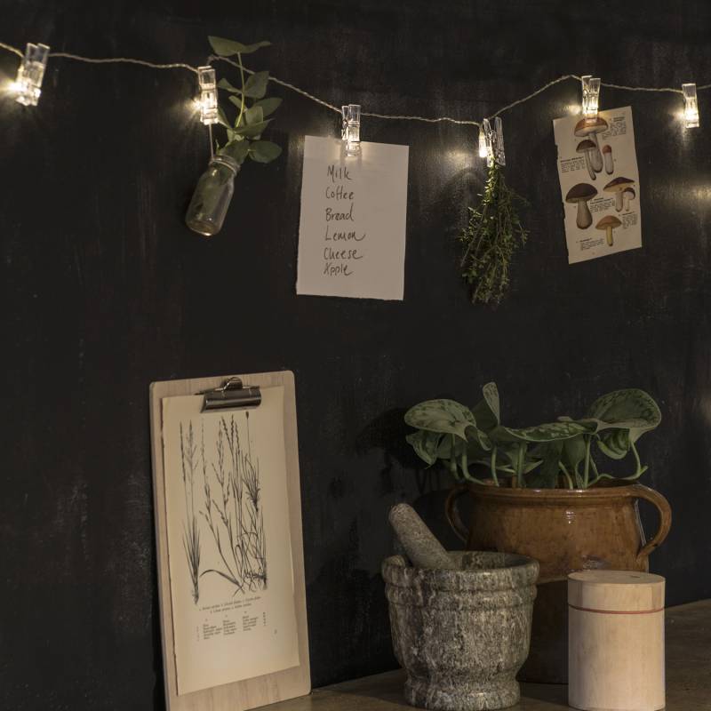 LED Clip Lichterkette - 12 Wäscheklammern - warmweiße LED - L: 2,75m - inkl. Trafo - transparent von KONSTSMIDE