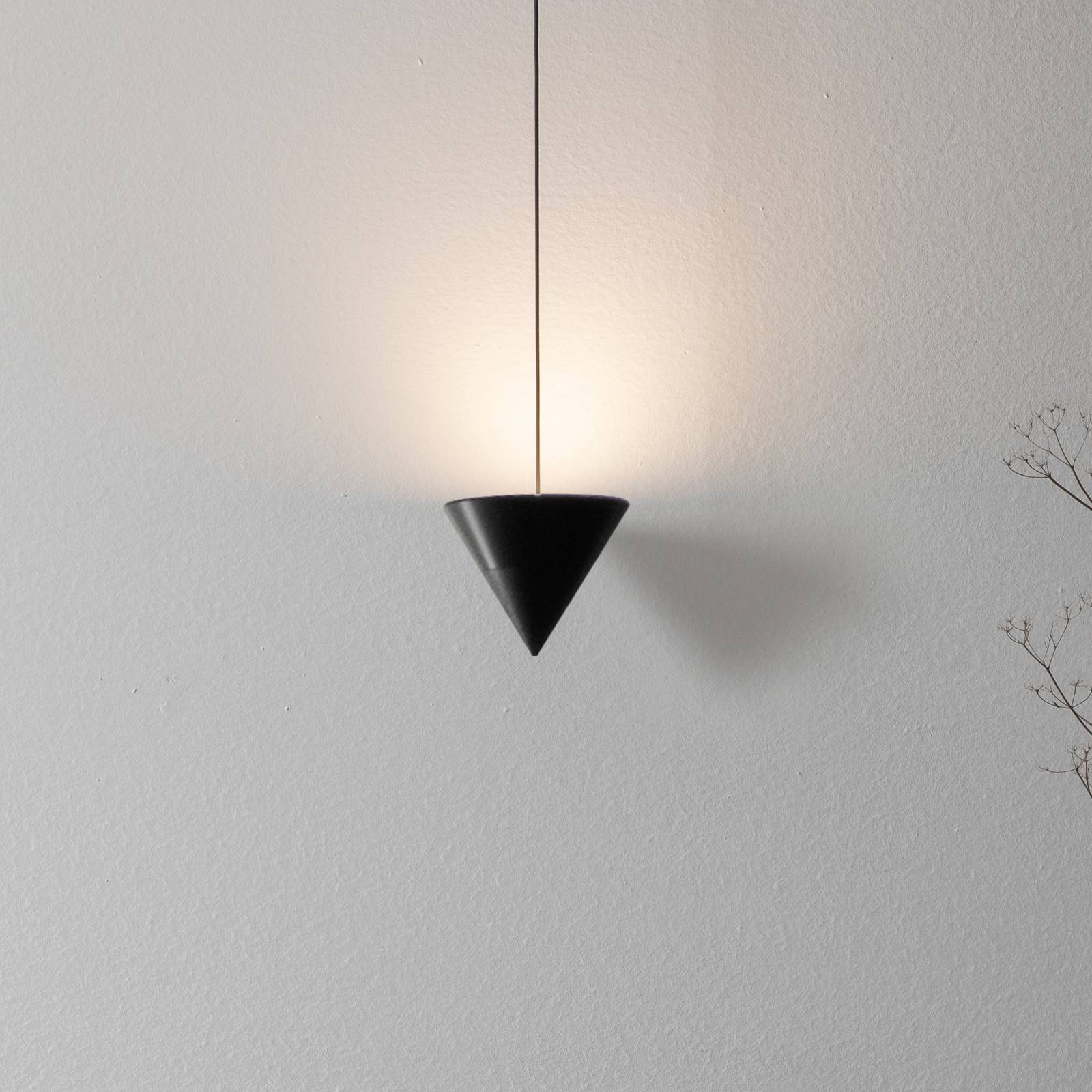 Karman Filomena LED-Bodenleuchte 1fl Ø 11cm 2.700K von Karman